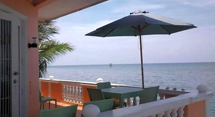 Serdena Homestay Fronting Cuatro Islas