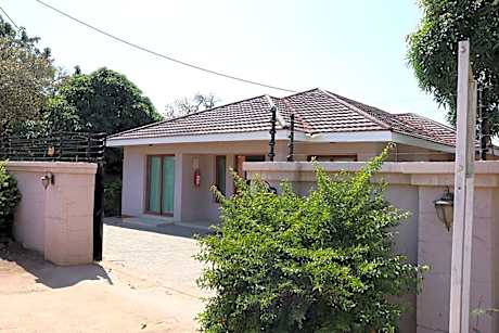 Amariah Guesthouse Plateau