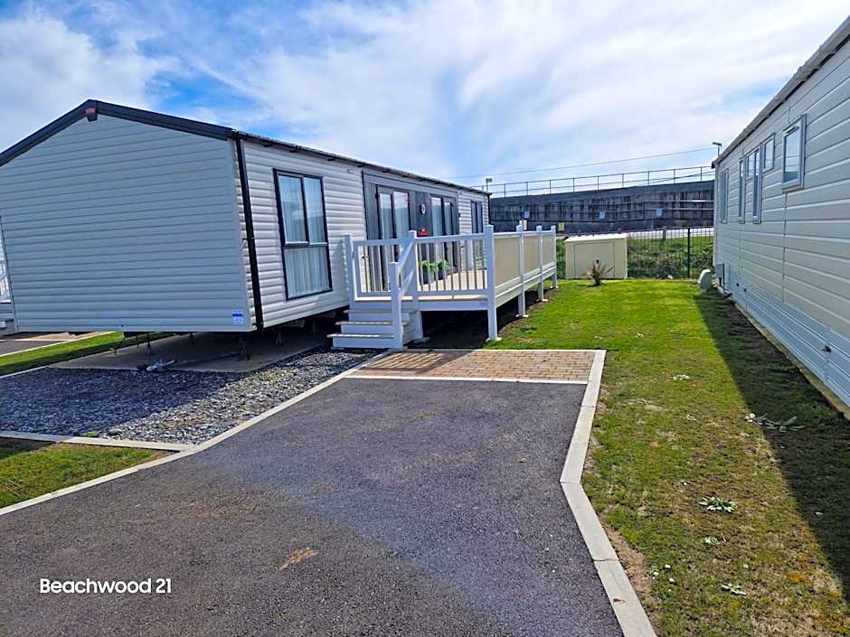 Beachwood 21