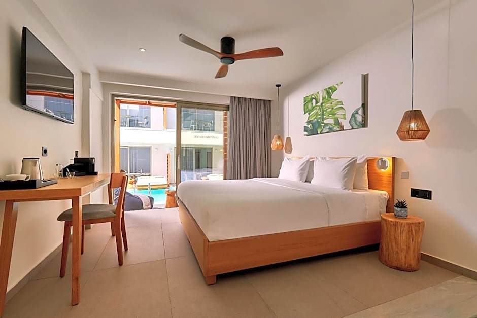 Enorme Santanna Island