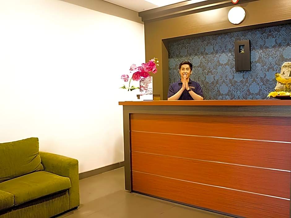 Kamini Legian Hotel