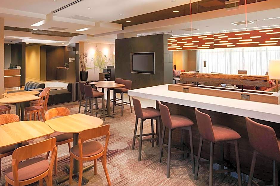 Courtyard by Marriott Indianapolis Downtown