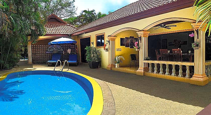 Coconut Paradise Villas