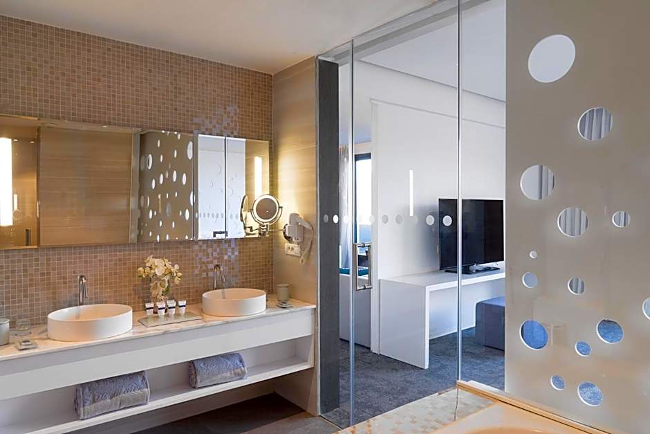 Photo 1 of 7 of Deluxe Suite