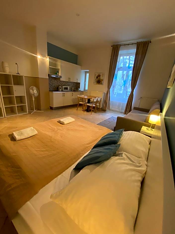Legerova 33 Apartments