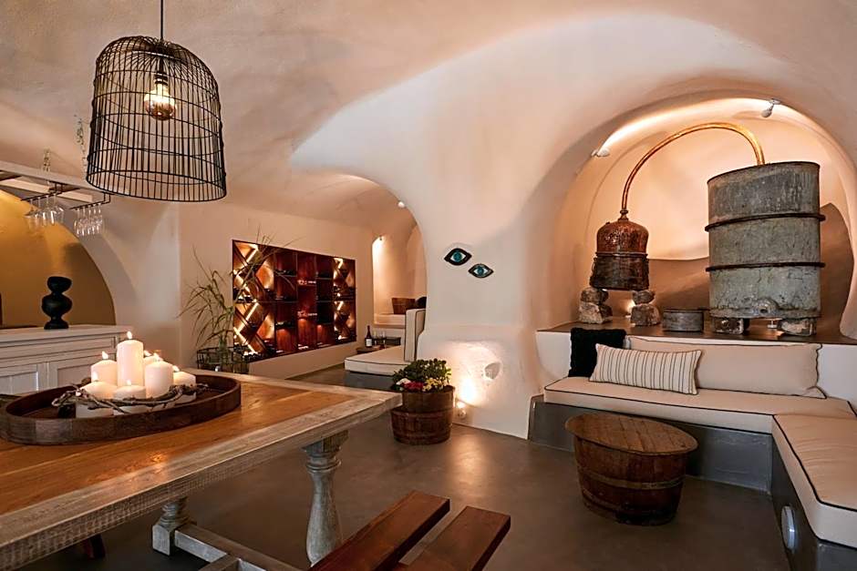 Arxegono Cave Houses Santorini