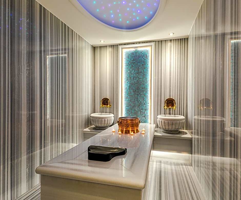 Beethoven Senfoni Hotel