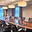 Hotel Phillips Kansas City Curio Collection by Hilton
