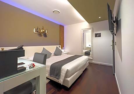 Junior Suite with Balcony