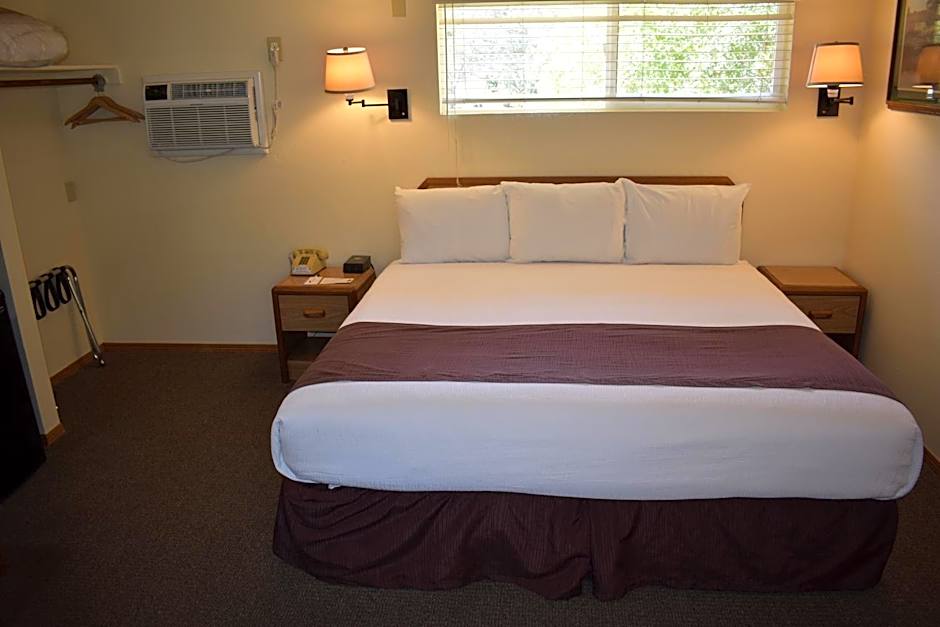 Lazy J Ranch Americas Best Value Inn