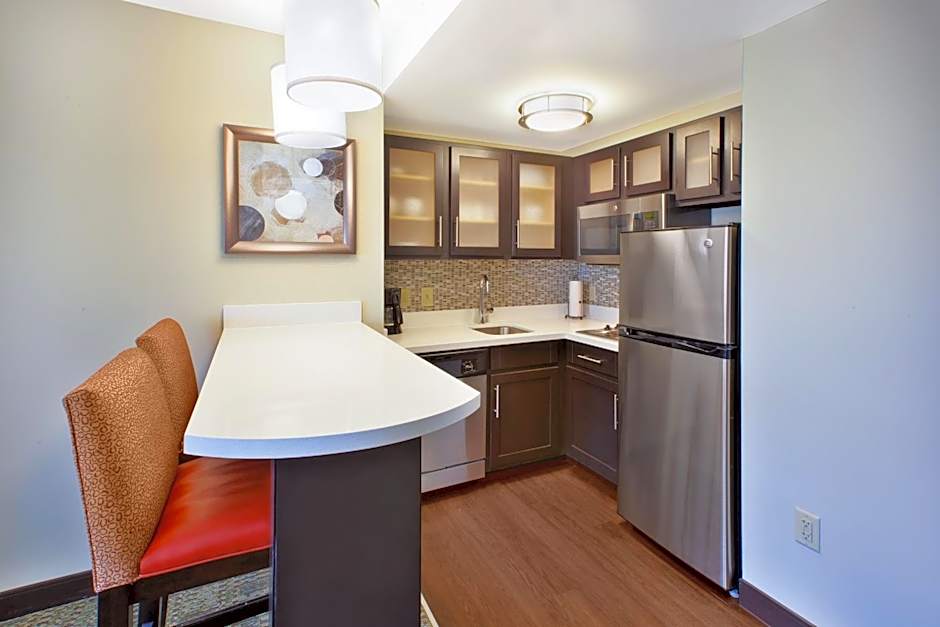 Staybridge Suites Cleveland Mayfield Heights Beachwood By IHG