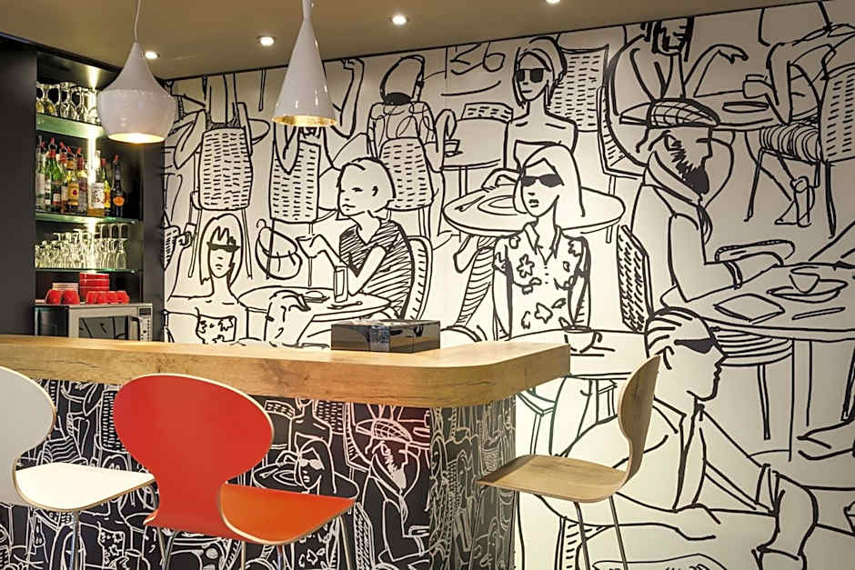 Hotel ibis Paris Pere Lachaise