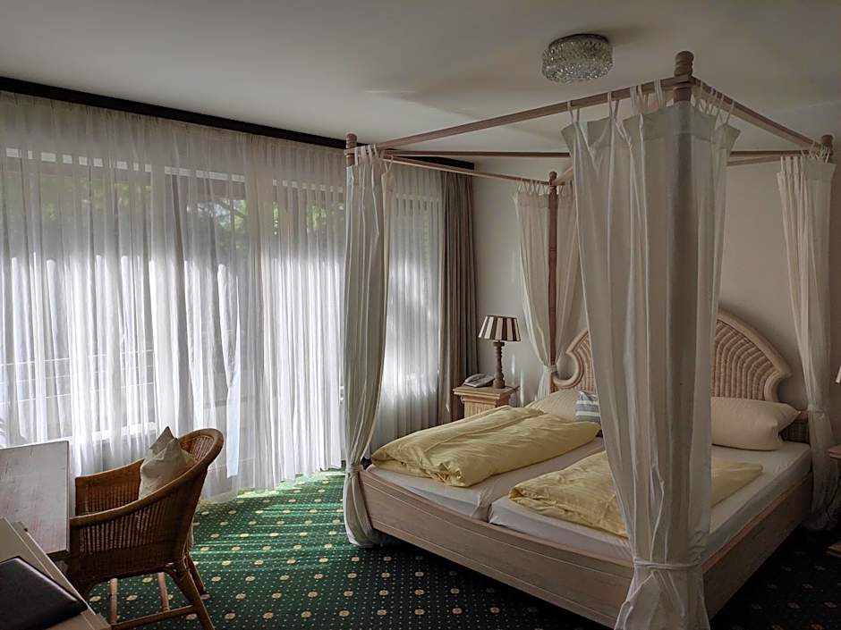 Condi Hotel