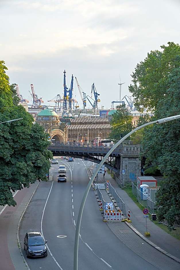 K 357 - Staffboarding - Personal- und Monteurzimmervermietung und Vermittlung in Hamburg und Umgebung