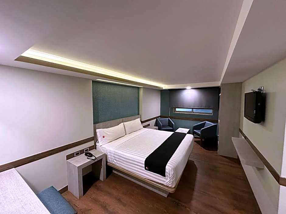 Hotel El Senador