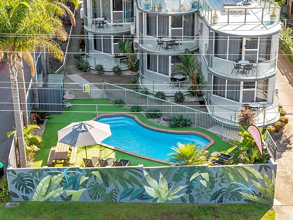 The Palms Apartments