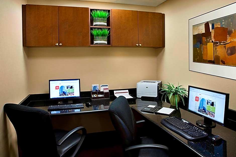 Residence Inn by Marriott Toronto Downtown/Entertainment Distric