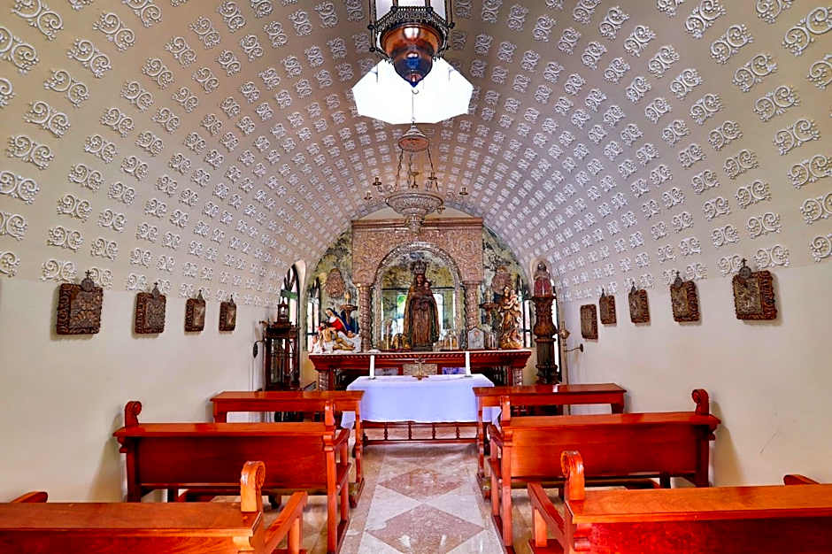 Pensativo House Hotel