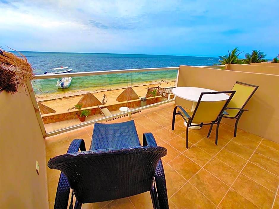 Hacienda Morelos Beachfront Hotel