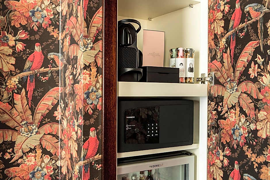 Hotel du Rond-Point des Champs-Elysees - Esprit de France