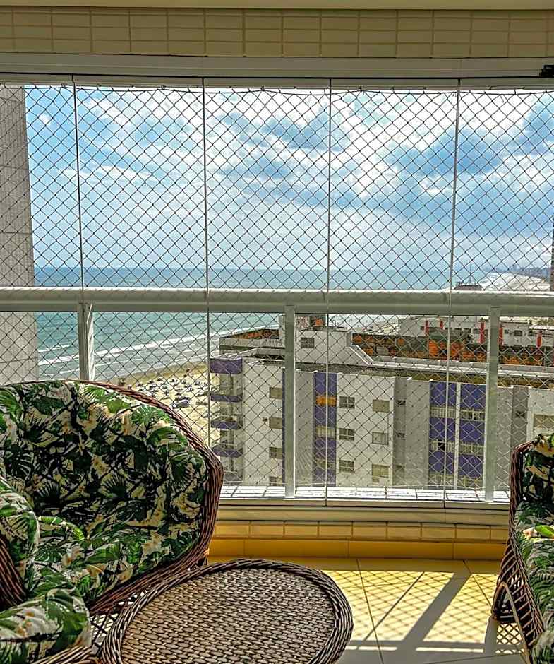 Otimo apto de frente para Praia do Boqueirao SP