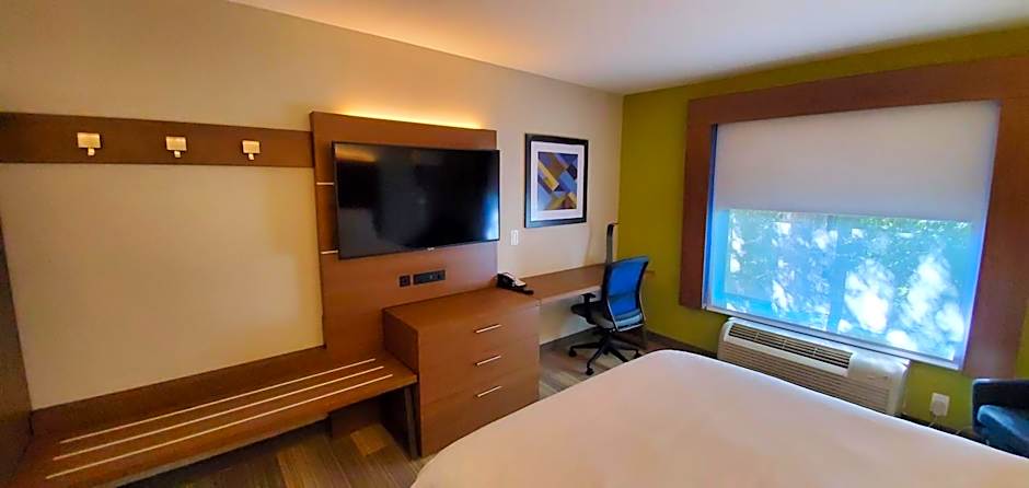 Holiday Inn Express Hotel And Suites Kinston By IHG
