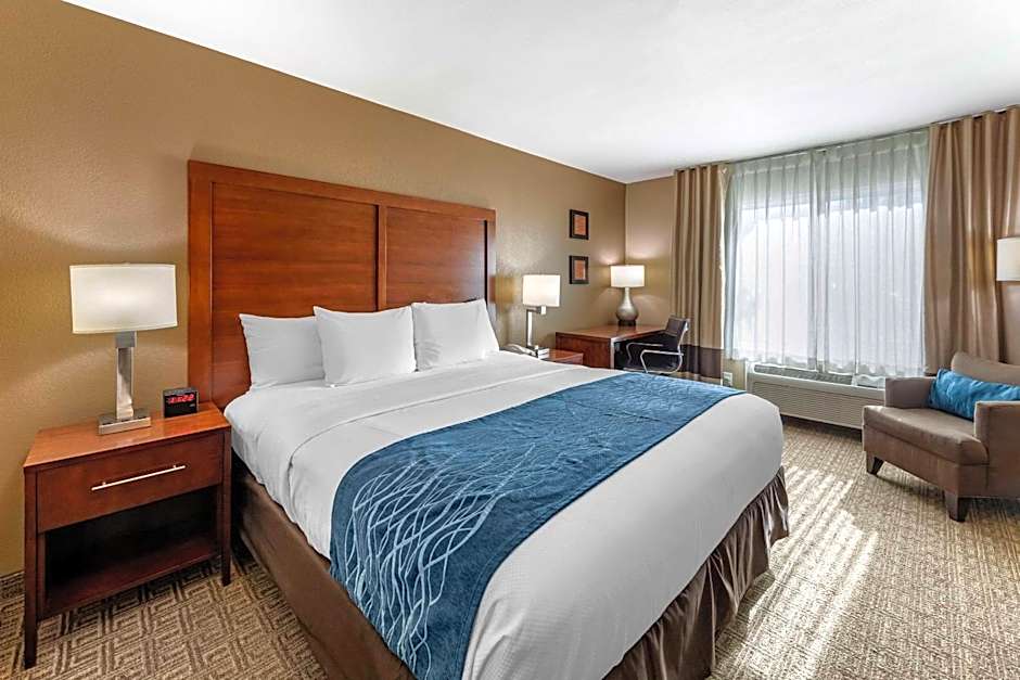 Comfort Inn & Suites Ventura Beach