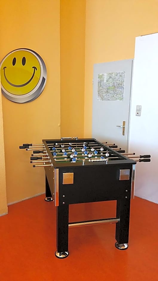 Happy go Lucky Hotel  Hostel