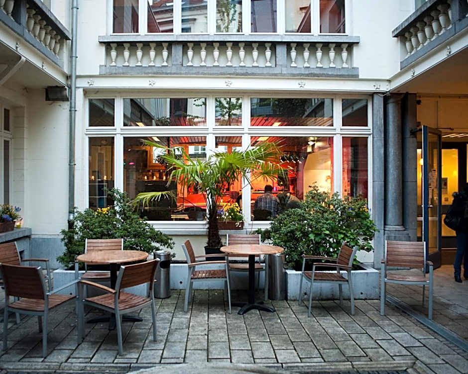 HI Brussels Jacques Brel Hostel