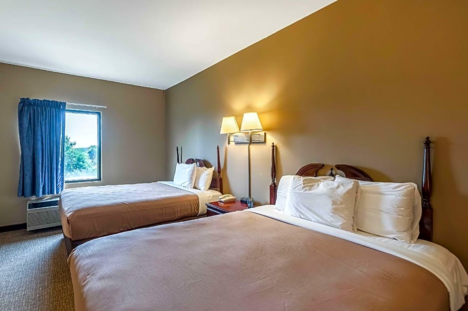 Econo Lodge Inn & Suites Middletown - Winchester South