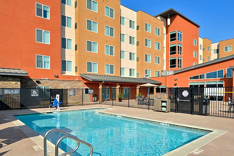 Residence Inn by Marriott Bakersfield West