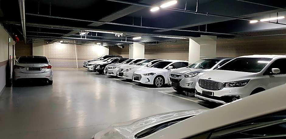 Guri Galmae Indi Present Hotel