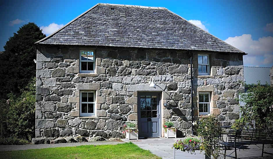 The Lodges @ Barra Castle