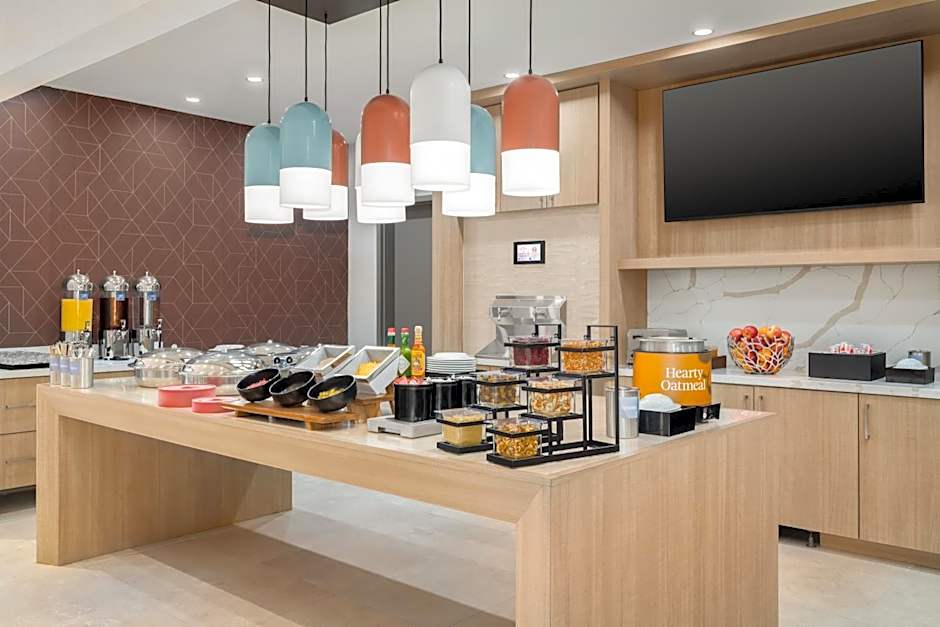 Homewood Suites by Hilton Thornton Denver