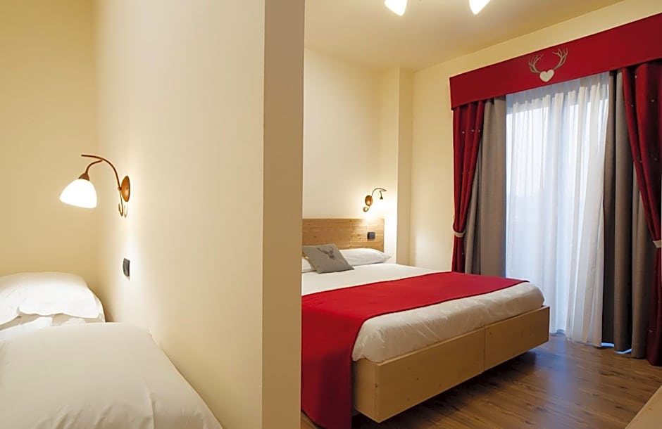 Family Hotel La Perla