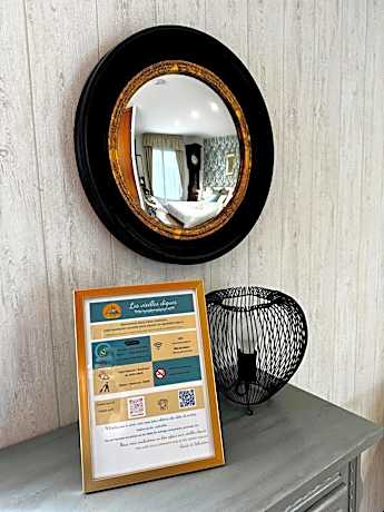 Double Room with Private External Bathroom