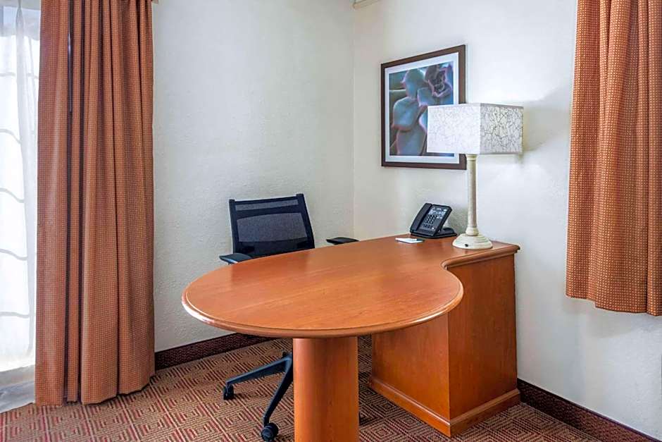 La Quinta East Deerfield Beach - Boca Raton