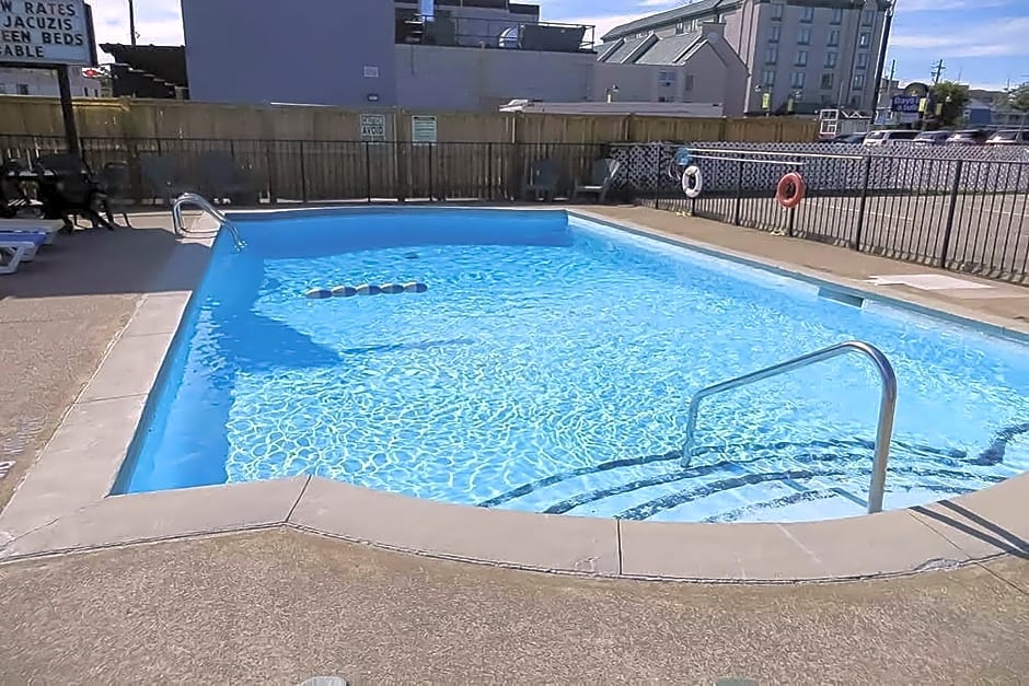 Falls Inn Near Casino Niagara By OYO