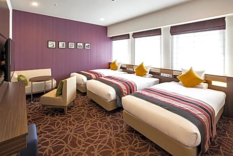 Eco Plan, Standard Double Room, Non-Smoking, Housekeeping is Optional with Additional Cost