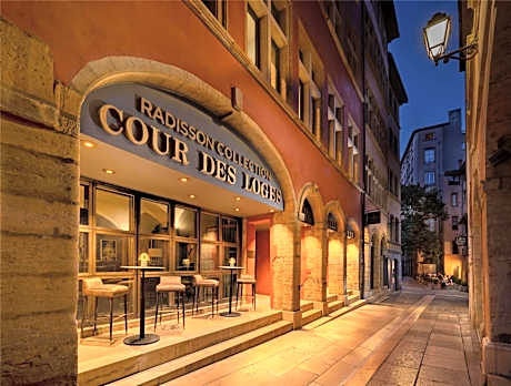 Cour des Loges Lyon, a Radisson Collection Hotel