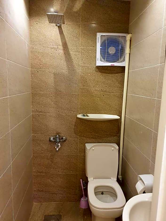 Alexander The Great Hotel