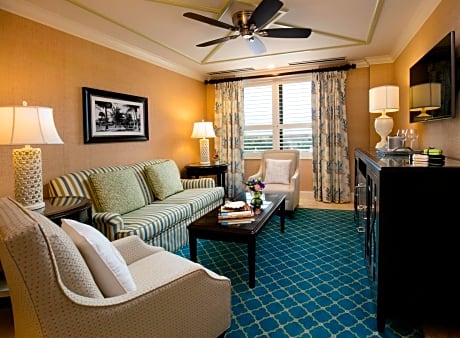 F1 - Classic Suite - Resort View