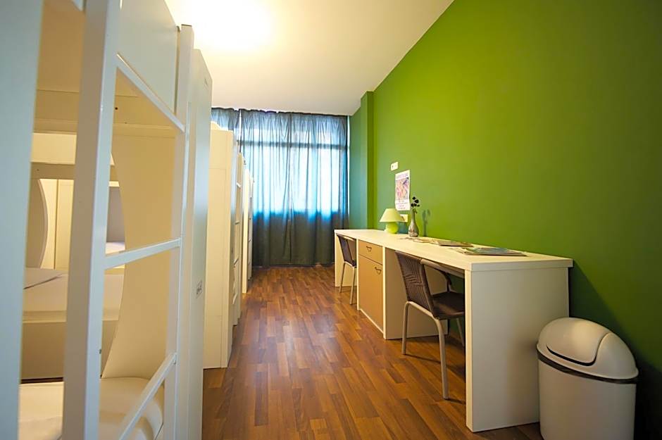 Funk Lounge Hostel