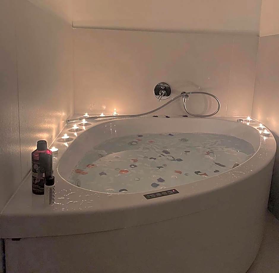 Downtown Napoli b&b - e si nun canto moro