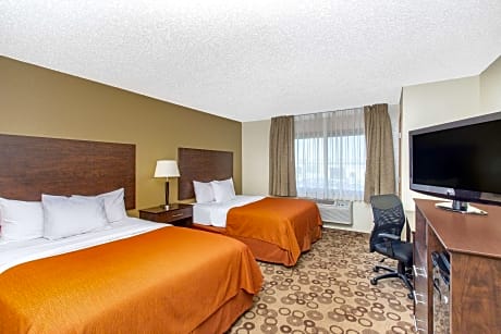 1 King Bed With Sofabed