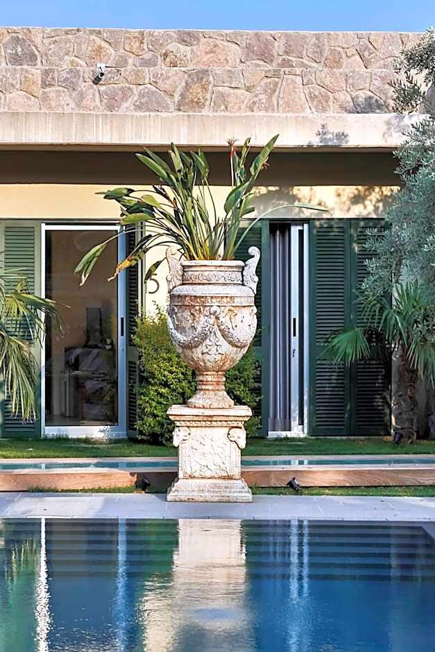Bella Sombra Hotel