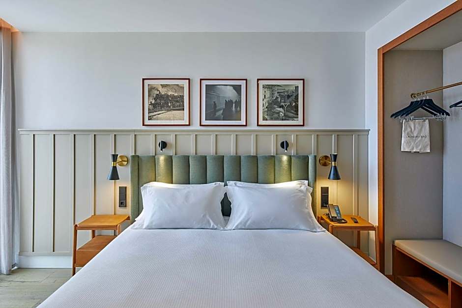 Via Sants Hotel Barcelona, Tapestry Collection by Hilton