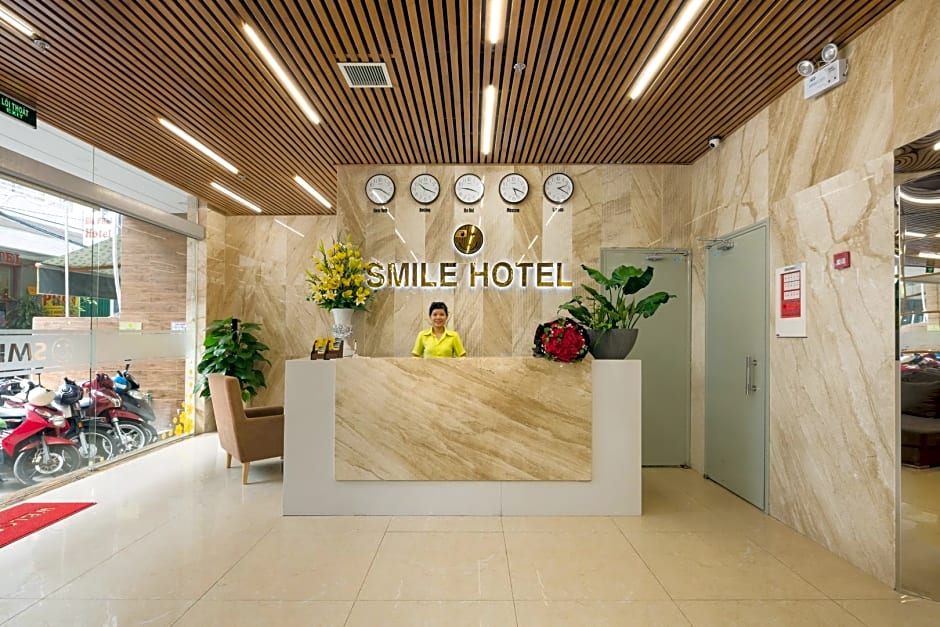 SMILE HOTEL