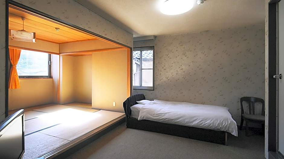 Tsuyama Grand Hotel