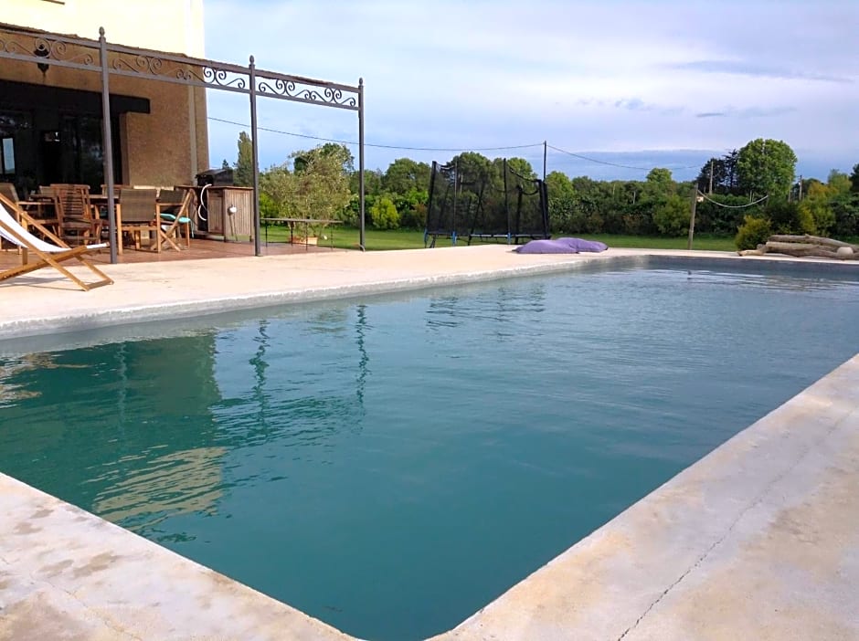 Le Mazet Chambre d'Hôtes